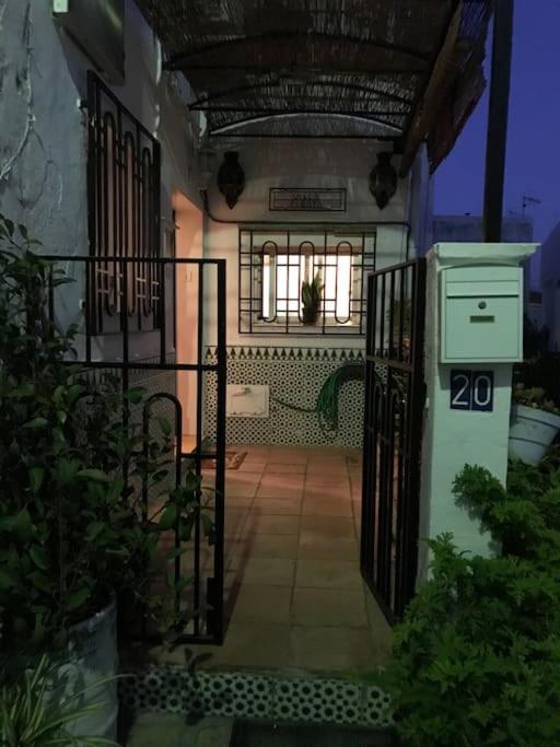 Amazing Sea And Mountain View! Casita Pinata Apartment Salobrena Bagian luar foto