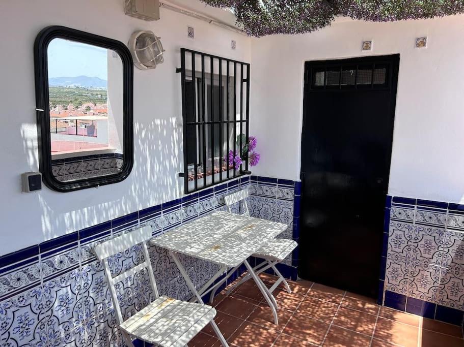 Amazing Sea And Mountain View! Casita Pinata Apartment Salobrena Bagian luar foto